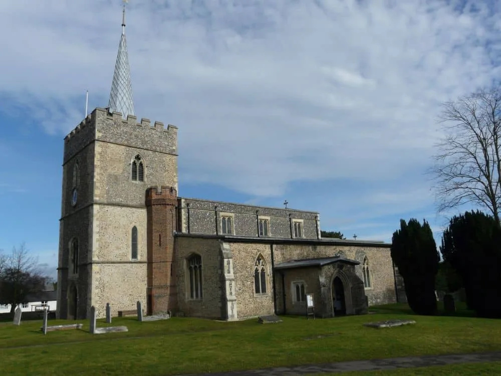 Feral Yobs damage Church in Sawbridgeworth – (ID 527172)