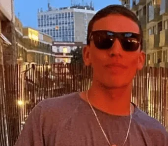Detectives investigating the death of two men in Herne Hill have named the victims as they continue their appeal for information – (ID 53…