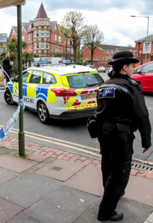 Police attend a suspected stabbing in Eastbourne – (ID 533897)