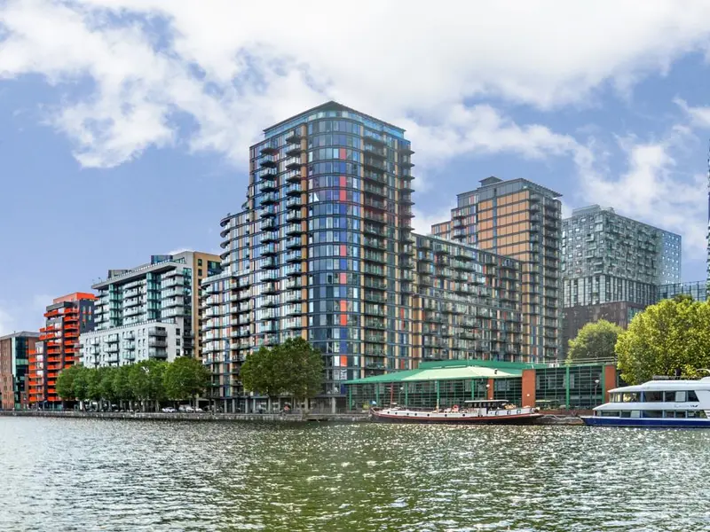 Firefighters rescued two men and one woman from the water at Poplar’s Heron Quay