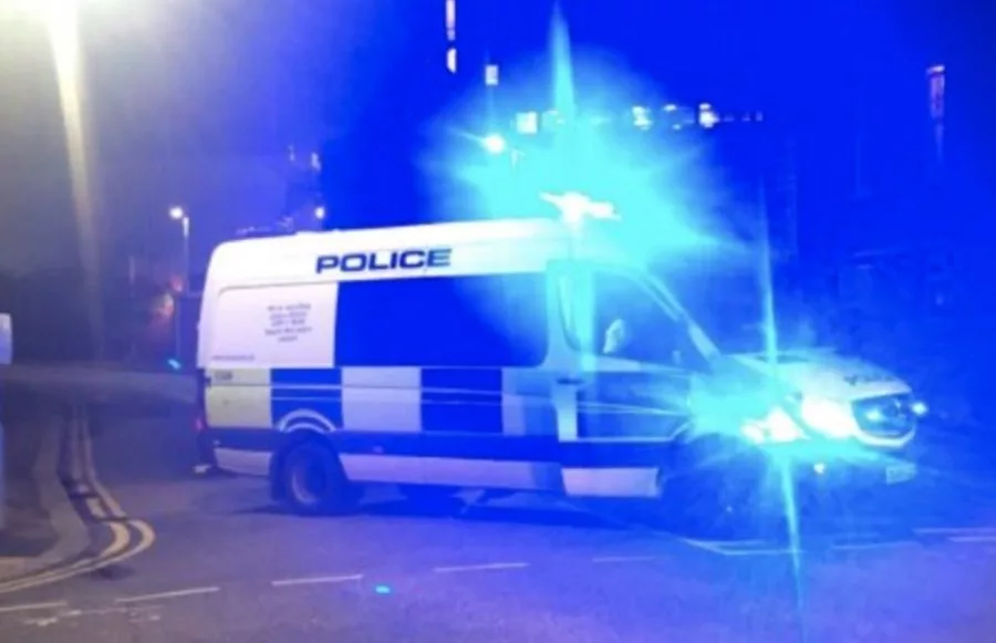 Murder Investigation Launched After Bank Holiday Bloodbath In Chingford Sees 17 Year Old Stabbed To Death