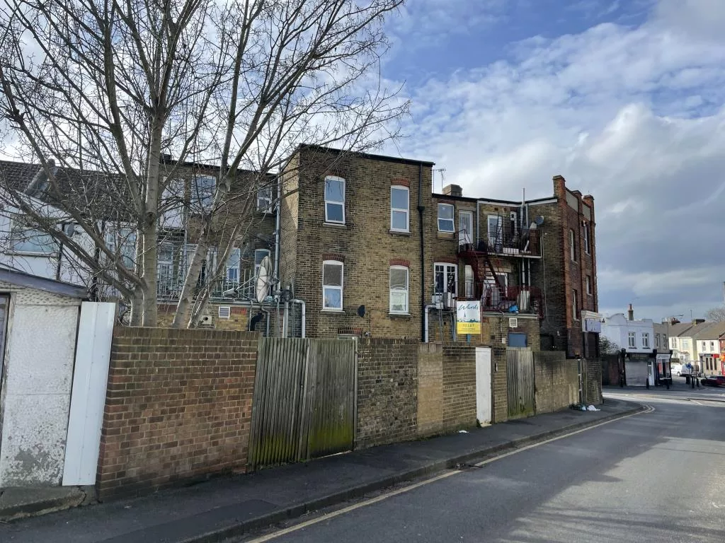 Officers Are Seeking Information After A Man Exposed Himself In Gillingham