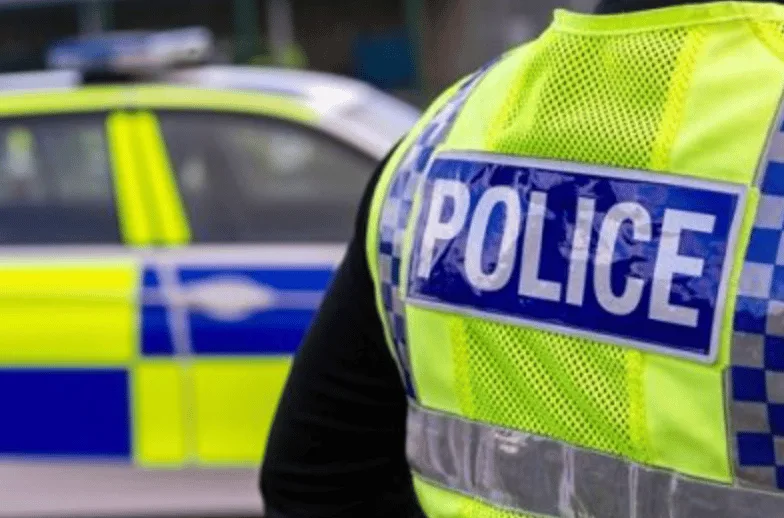 Officers are appealing for witnesses after a delivery man was assaulted with a metal Rod – (ID 534833)