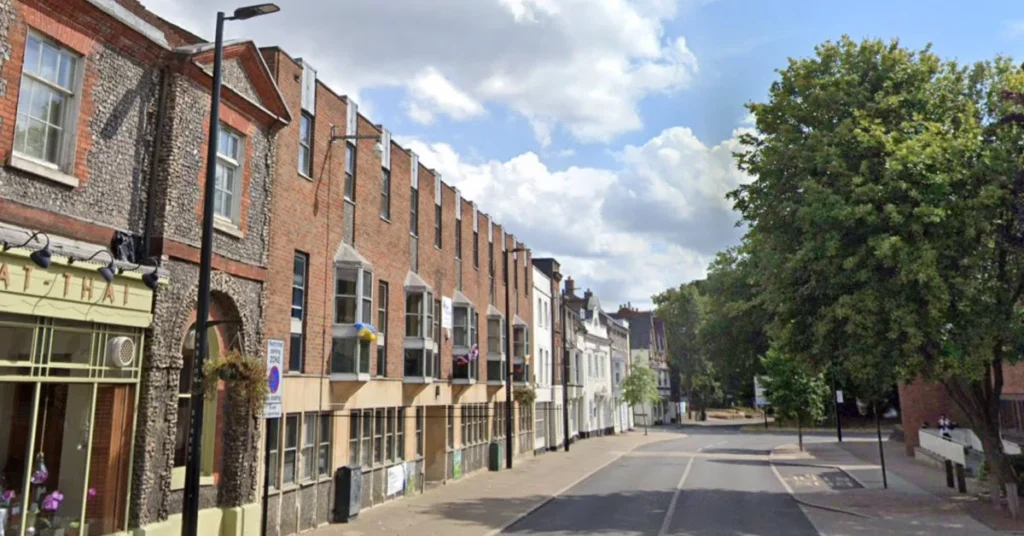 Police Have Launched A Murder Investigation Following A Fatal Stabbing In High Wycombe, Which Resulted In The Death Of A 17-year-old Boy
