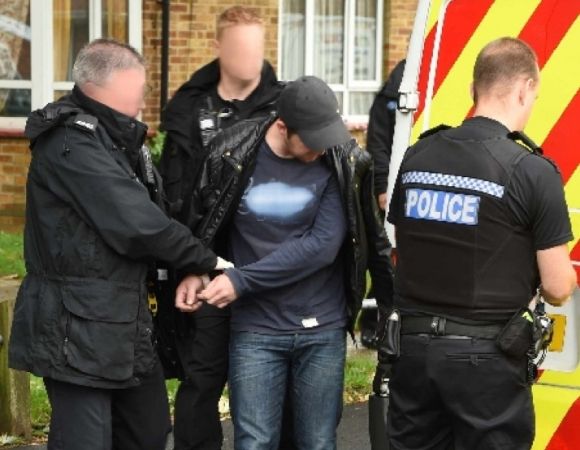 Police Arrest Two After Taxi Knife Point Attacks In Portsmouth