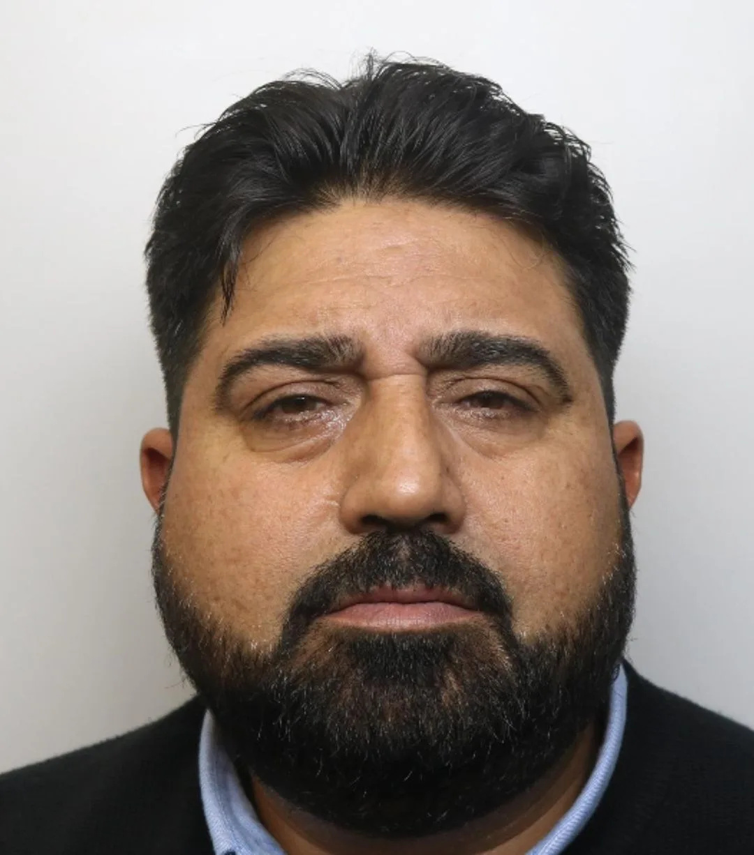 A pickpocket who shoved two children aside as he went after their grandmother’s handbag, sidling in beside her and swiping her phone, car…