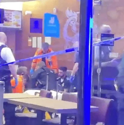 Man rushed to hospital after Selekt chicken shop stabbing