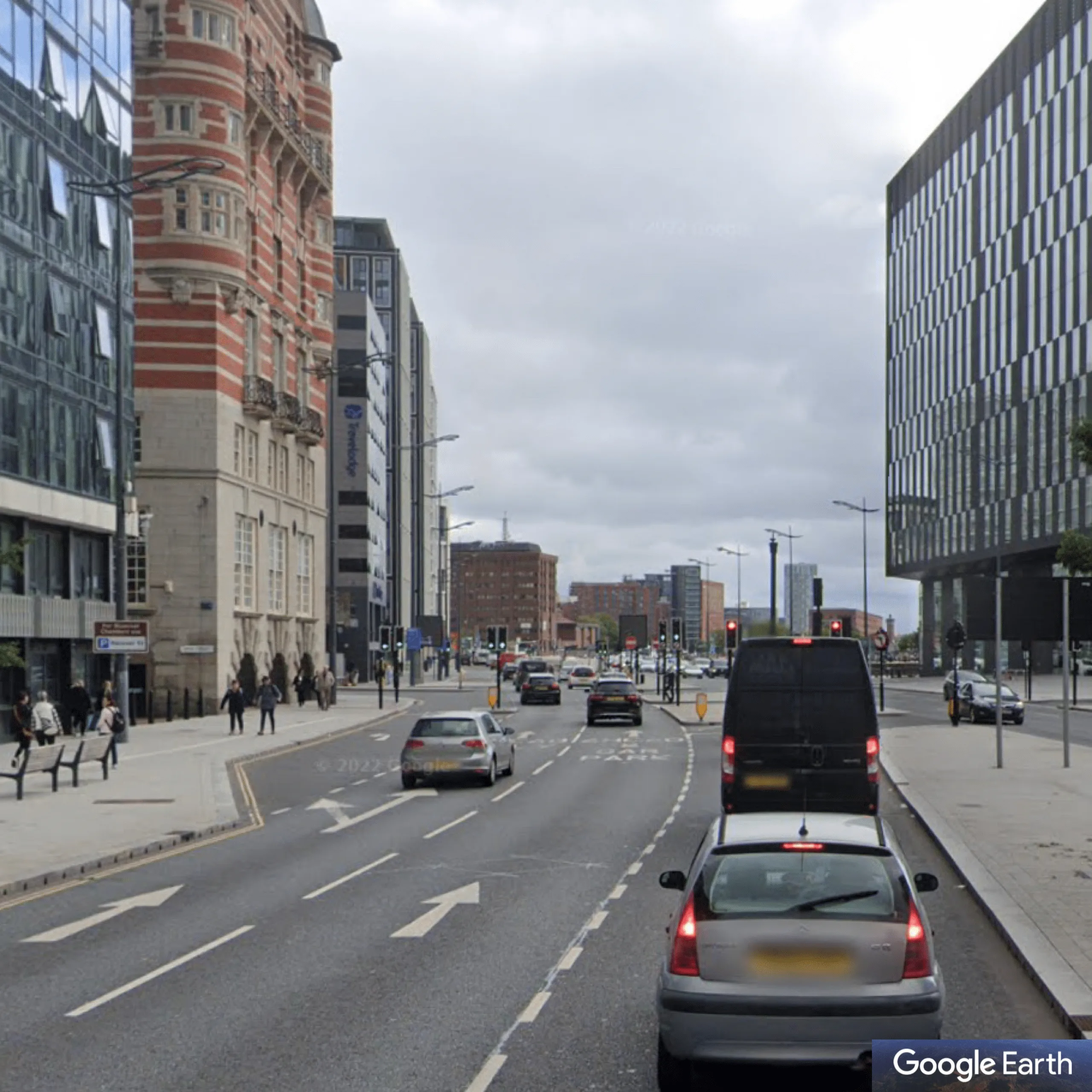 Man Dies in Tragic Road Traffic Collision in Liverpool City Centre