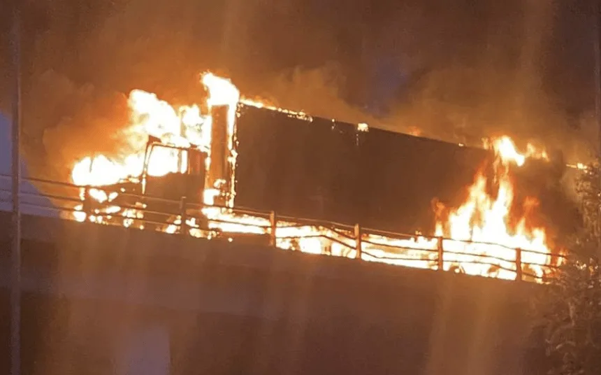 The #M2 westbound remains closed at J2 #Rochester following a vehicle fire.