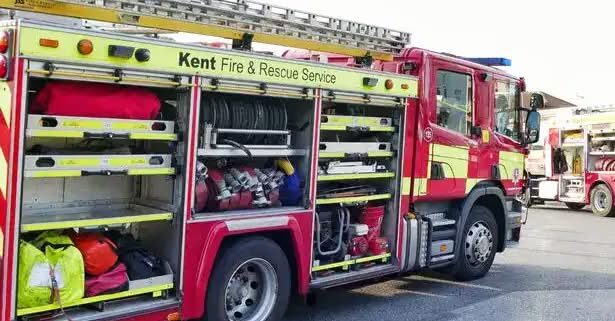 Kitchen Blaze Sparks Fire Emergency in Minster-on-Sea – UKNIP