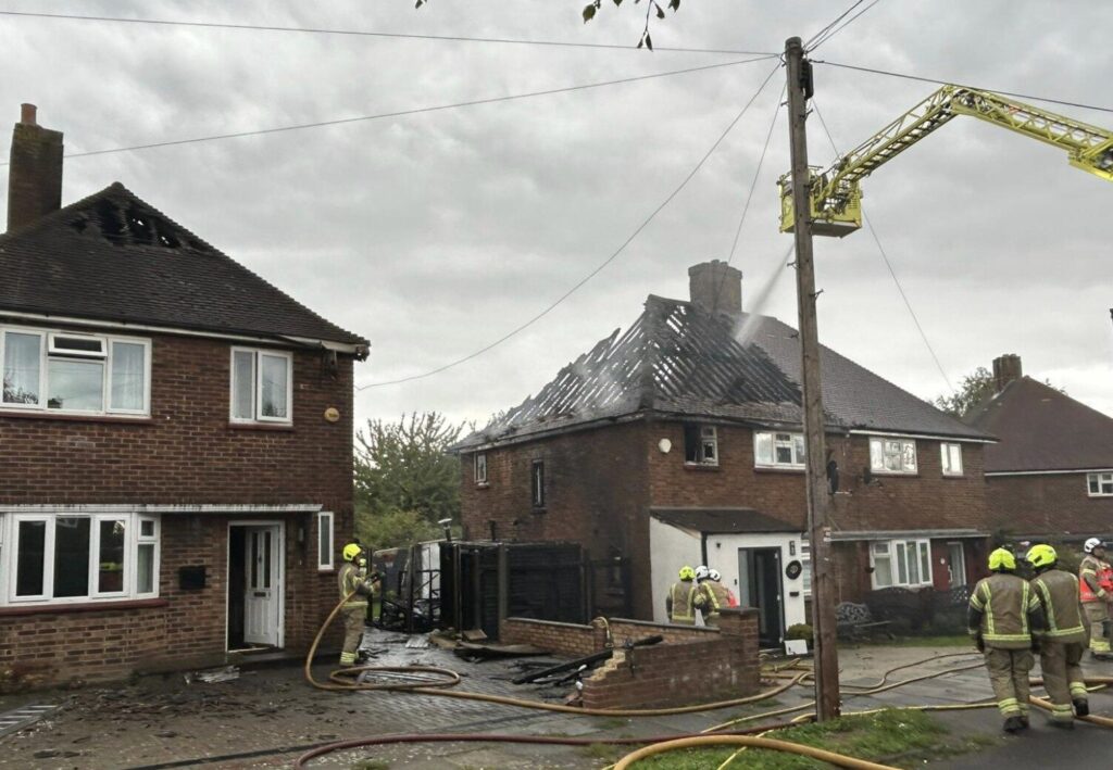 Blaze Rips Through Southgate Homes – UKNIP