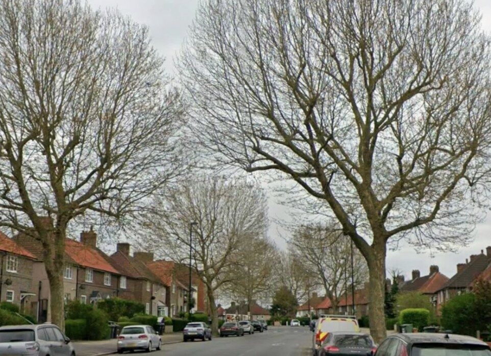 Downham Way Shut After Police Incident – Road Reopens – UKNIP