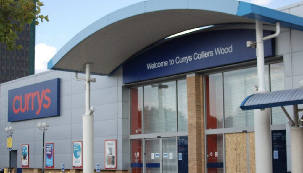 Woman Shocked by £2,400 Fraudulent Currys Purchase – UKNIP