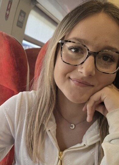 Missing Teen Bella Sparks Worry in Fareham – UKNIP