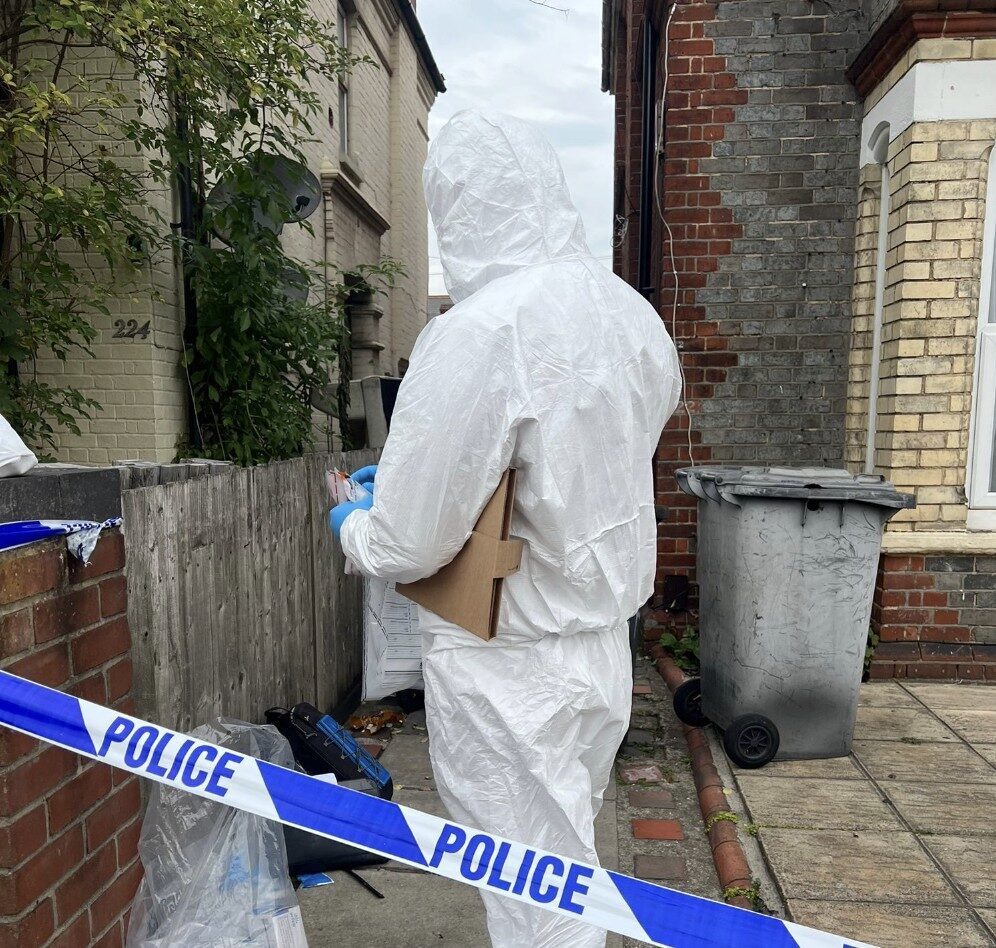 Police Seal Off West Reading After Serious Incident – UKNIP