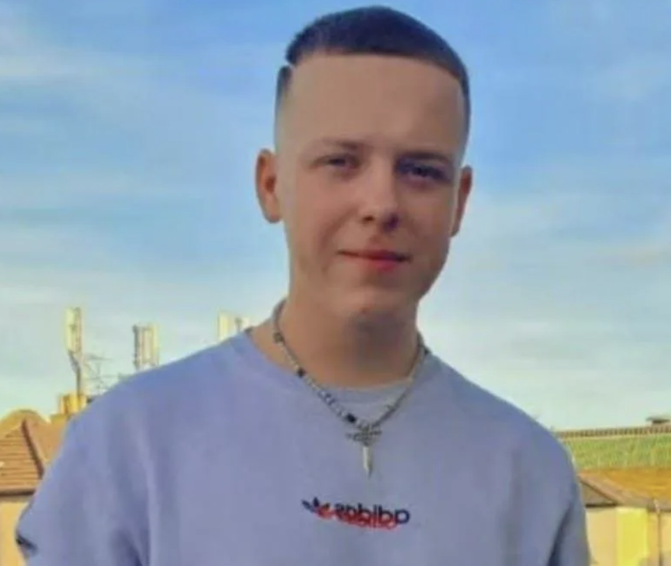 Missing Man Klaidas Last Seen Near Blackfriars Bridge – UKNIP