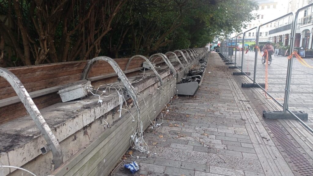 Benches Scrapped in Brighton’s New Road Crackdown on Antisocial Behaviour