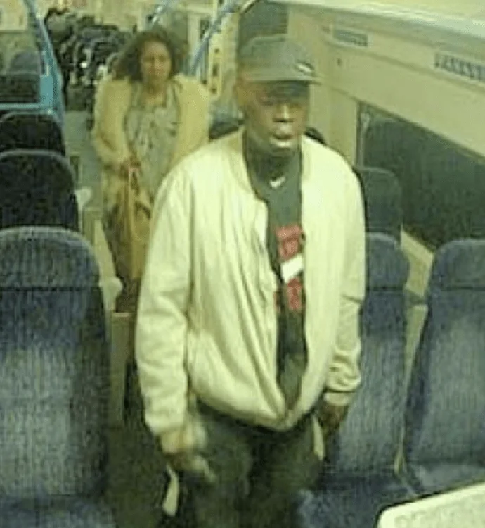 New CCTV image as investigation into Tonbridge bottle assault continues – (ID 603385)