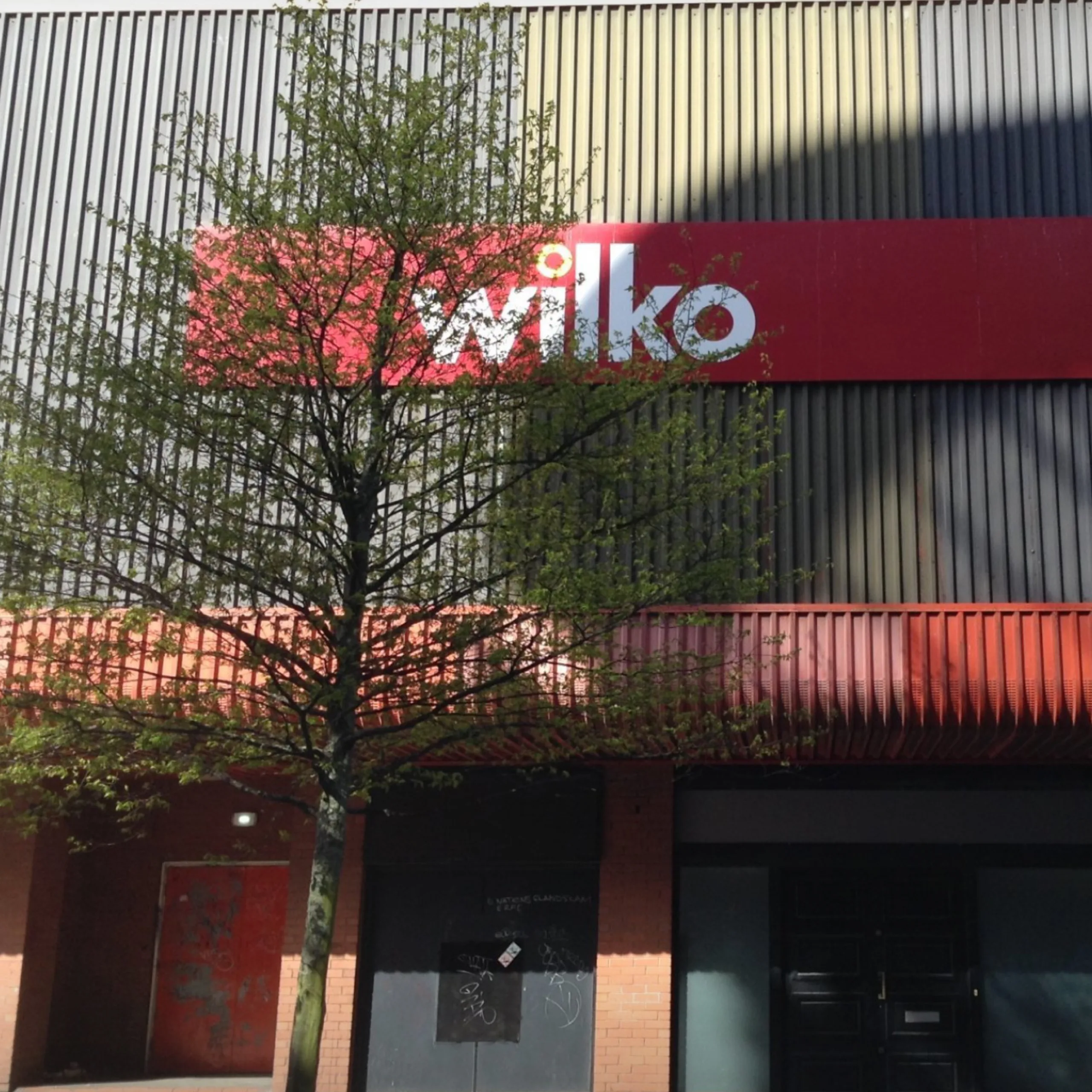 Wilko Shop Closures Commence As Retail Chain Fails To Find Buyer, Uk Government Invests In Rare Earth Magnet Recycling For Ford Evs, Hostess Brands Acquired In $5.6 Billion Deal By Jm Smucker