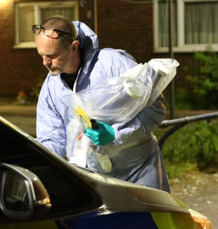 Police Flood Barking Street After Shots Fired – Bullet Casings, Machete, and Butcher’s Knife Found