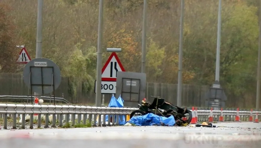M23 Horror Crash as Vintage car is Rammed by a Lorry