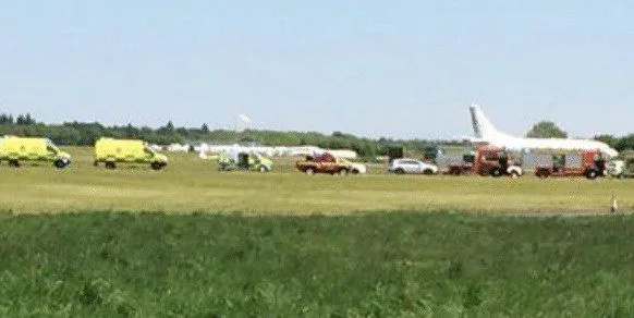 Exculsive Glider involved in High Speed Crash at Lasham  Airfield