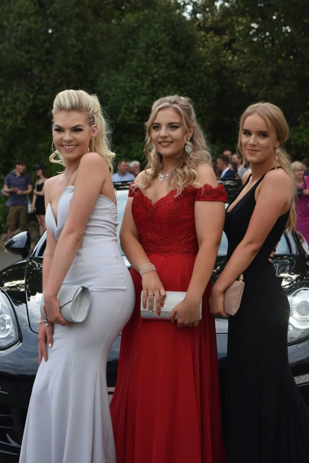 Wyvern College Sparkles as Pupils and Headteacher Alan Newton Say Tearful Goodbye in Glamorous Farewell
