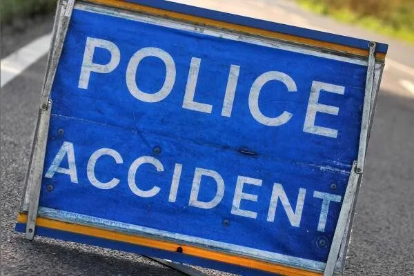 Man Seriously Injured as Car Crashes Into Tree on A20 Near Sellinge – Road Closures Cause Delays
