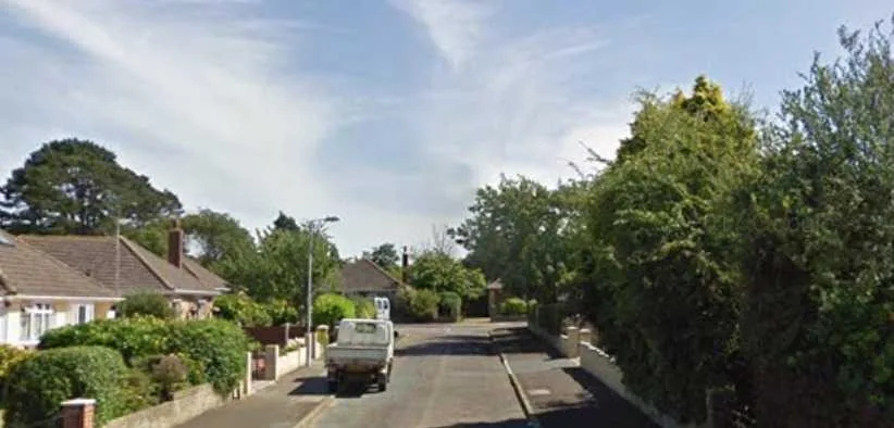Warning After Gang  of Hooded Burglars Scared off by Home Owner in Sandown