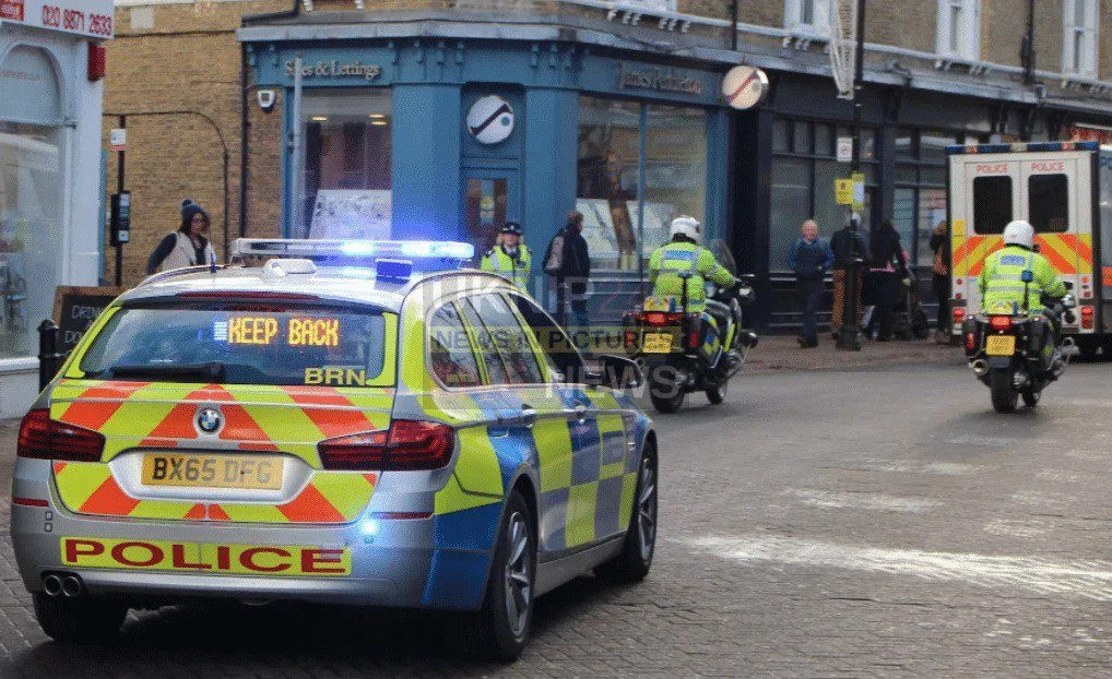 20-Year-Old Man Arrested in West London Terror Crackdown – Met Police Launch Major Probe