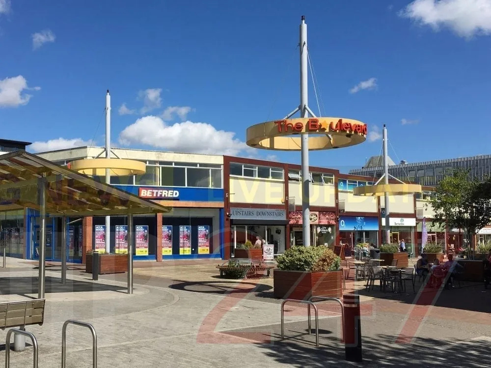 Waterlooville Man Brutally Attacked in Failed Bag Snatch – Police Launch Urgent Hunt