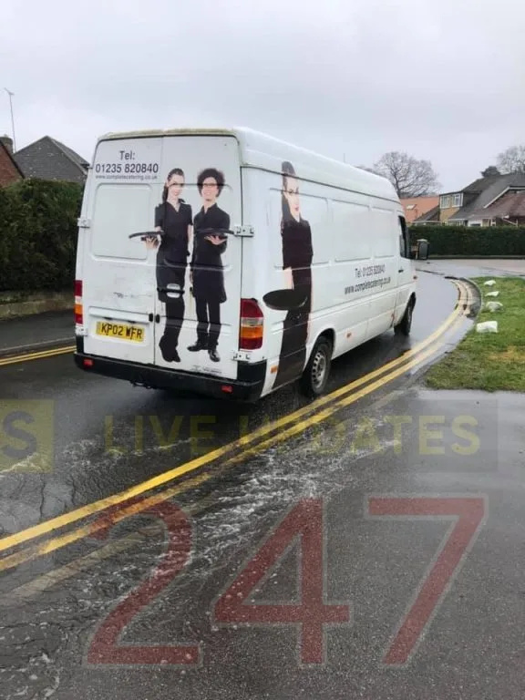 Burglars in Carpet Van Busted by Quick-Thinking Hampshire Homeowner