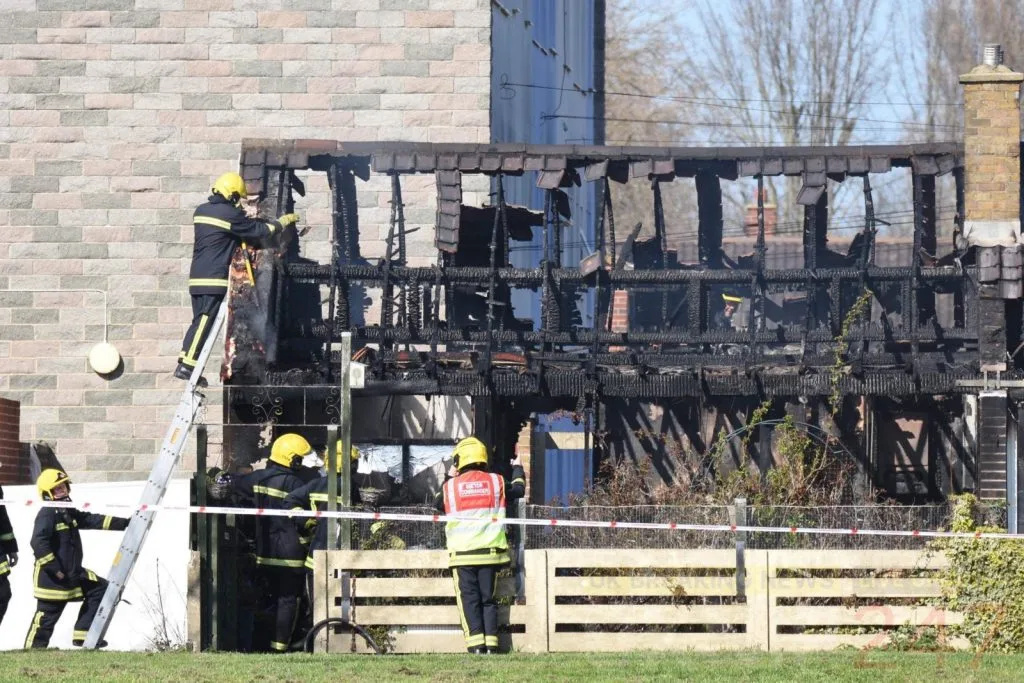 Six Fire Crews Battle Devastating House Blaze in Gosport – Air Ambulance on Scene