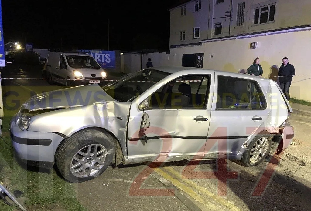 Couple Escape Serious Injury After Car Crashes Into Telegraph Pole in Leysdown