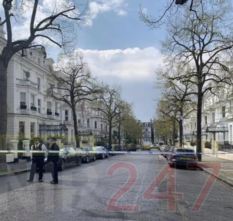 Man Crashes Into Cars Near Ukrainian Embassy in Holland Park, Arrested and Sectioned Under Mental Health Act