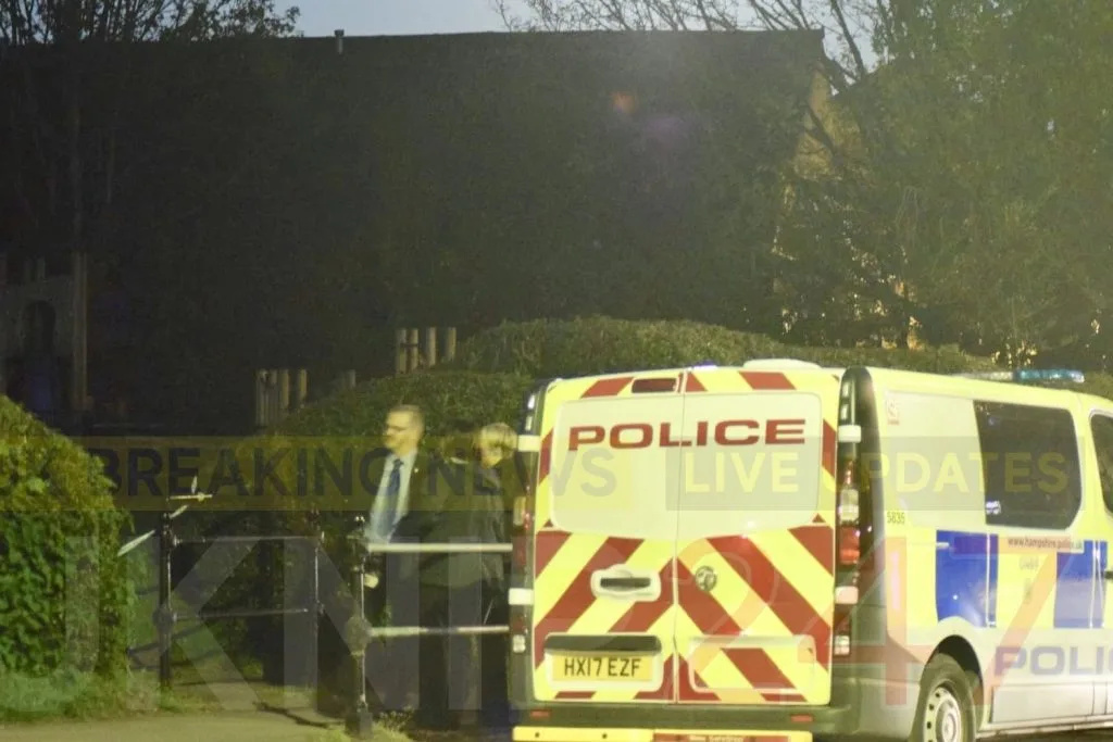 Bishopstoke Park Lockdown After Man Stabbed in Brutal Bottle Attack – Two Arrested