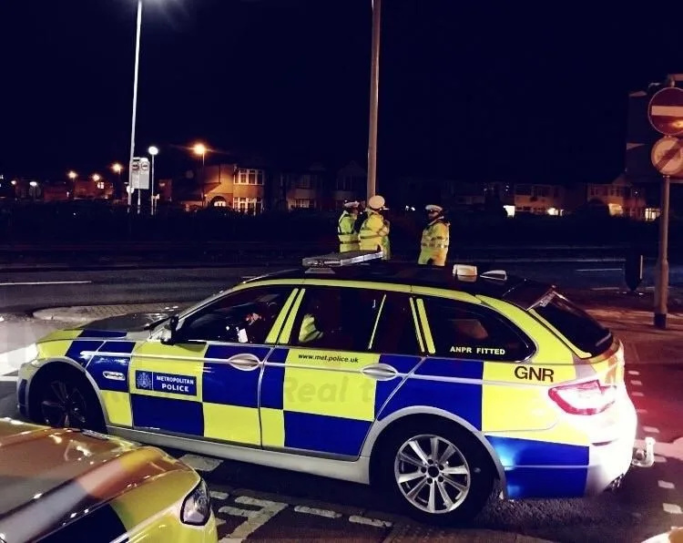 Six arrests made over fatal Wandsworth stabbing