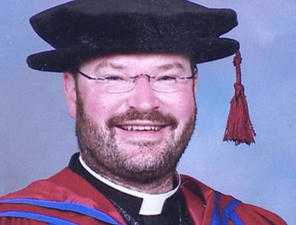 Vicars’ £50k Funeral Fee Fraud Shocks Church – Suspended Jail for Bournemouth Clergyman