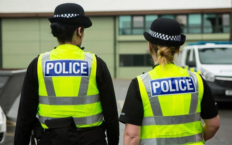 Portsmouth Police Urge Witnesses After Man Assaults Woman on Hampshire Terrace