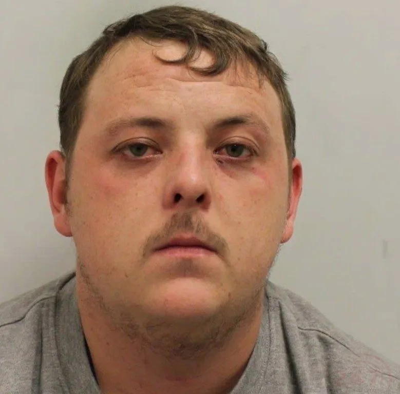 Brave Retired Cop and On-Duty Officer Nab Violent Burglars in Dramatic Snaresbrook Arrest