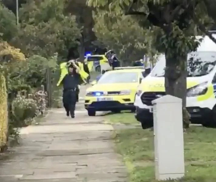Acid Attack on Barnet Drugs Raid Police Sparks Heroic Public Rescue and Four Arrests