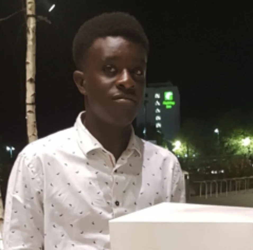 Police are now turning to the public for assistance locating Daren