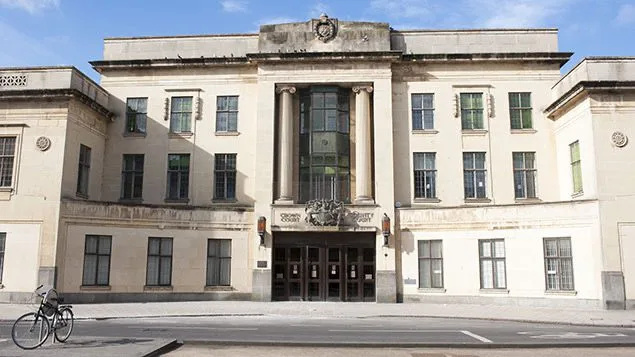 Teen Jailed for 4 Years Over Fatal Screwdriver Stabbing of Oxford Man