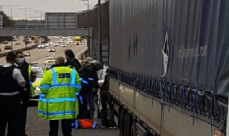 Lorry Driver Busted on M25 with 16 Migrants Hidden in Trailer in National Crime Agency Sting