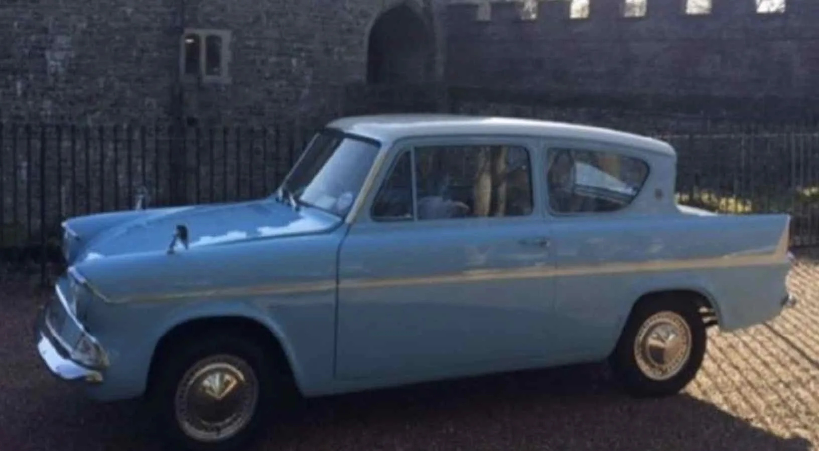 Harry Potter’s Iconic Ford Anglia Stolen in Deal – Burglar Caught and Jailed 22 Months