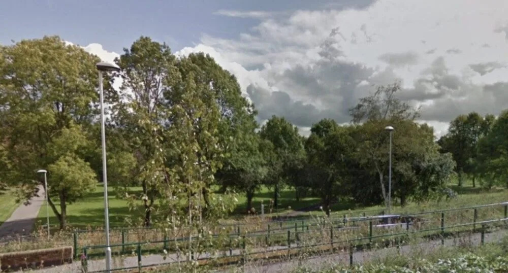 Teen Mugged in Salford Park by Ginger-Haired Thief – Police Urge Public to Help Identify Suspect