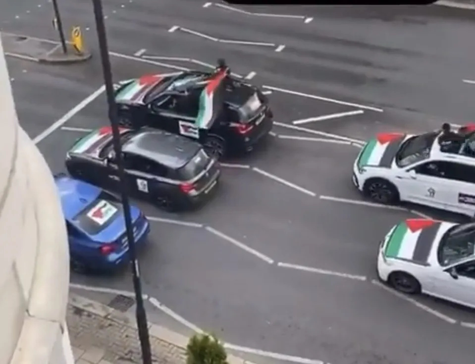 Four Arrested in North London After Anti-Semitic Abuse Shouted from Car Convoy