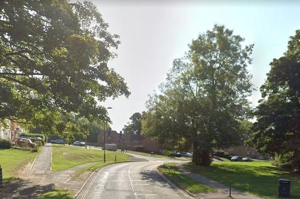 Somerset Avenue Horror: Man in 50s Sexually Assaulted by Two Locally Accented Men – Police Urge Witnesses to Call 101