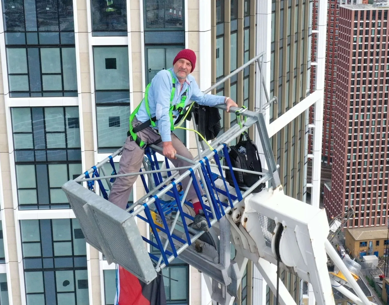 Daredevil 69-Year-Old Pro-Palestine Protester Scales 200m Crane in London Stand-Off