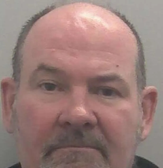A sex offender who made arrangements to meet and abuse a young child in Strood has been jailed